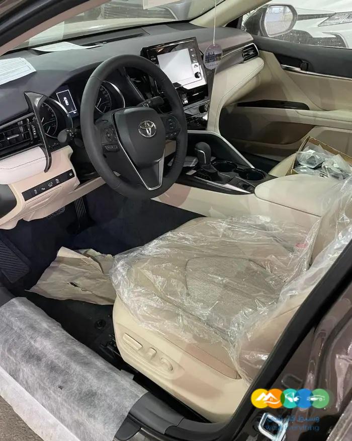 كامري GLE موديل 2024 بنزين اصفار