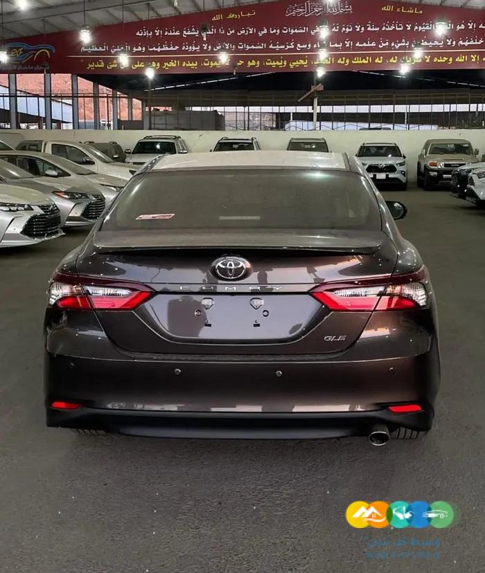 كامري GLE موديل 2024 بنزين اصفار