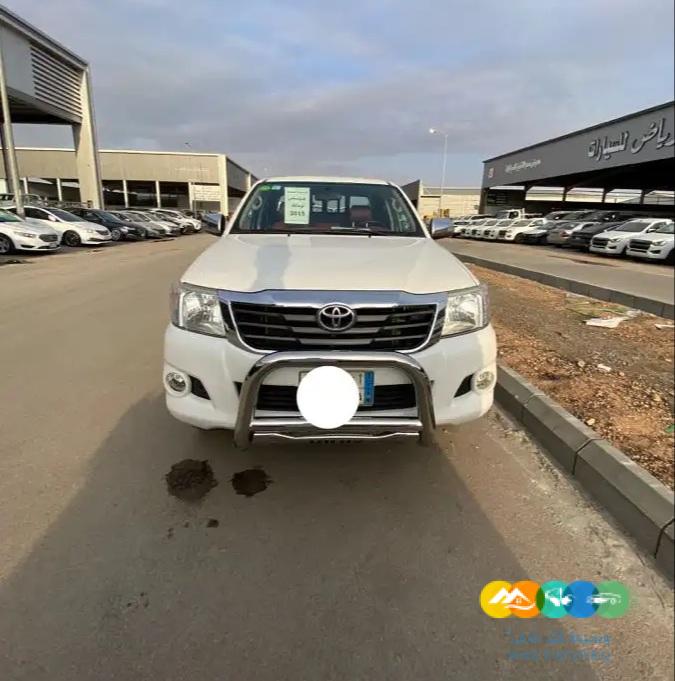 تويوتا هايلوكس – 2015 – بريمي