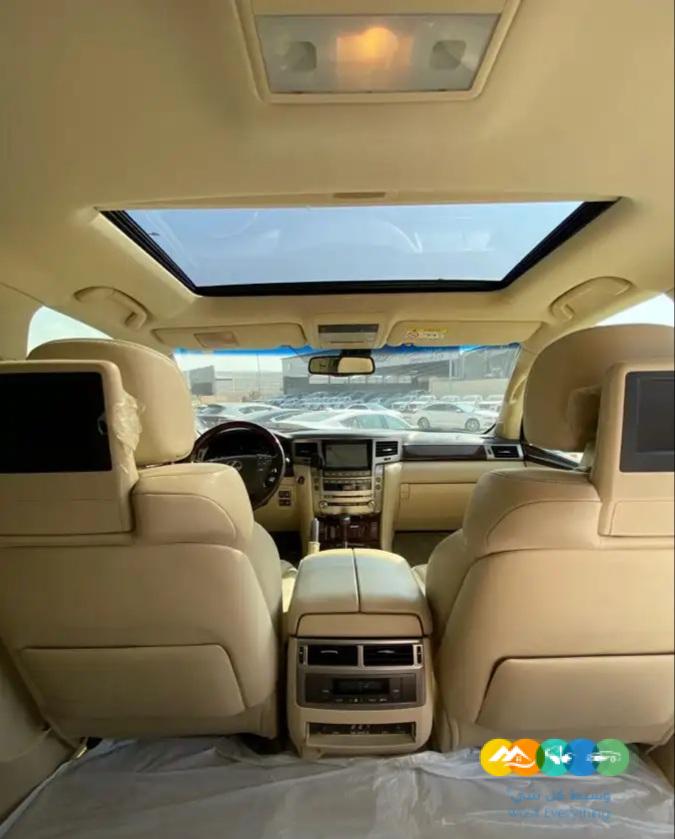 لكزس LX570 – سعودي – 2015 (( غير متوفر ))