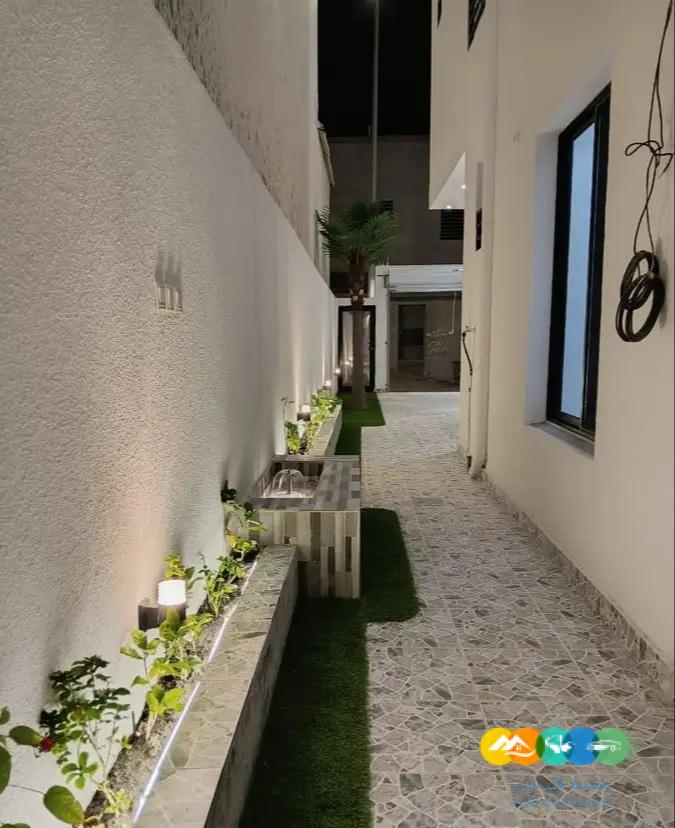 دور وروف للبيع