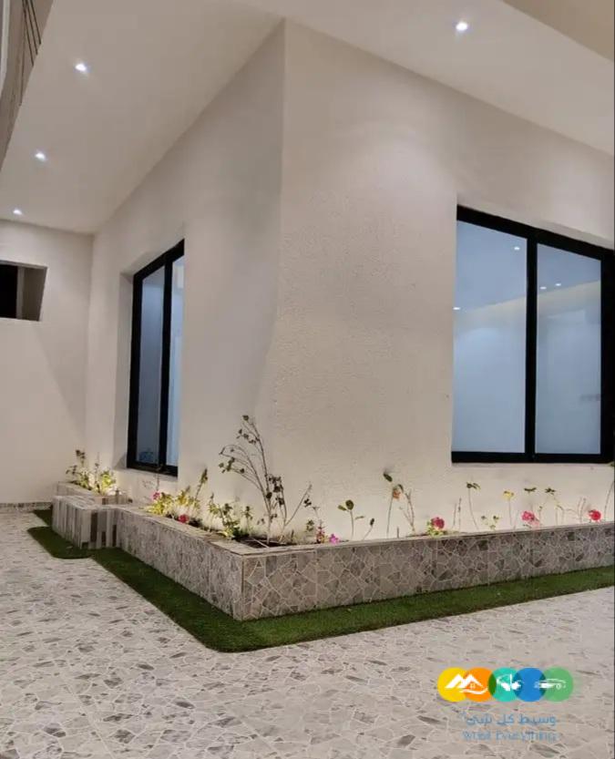 دور وروف للبيع