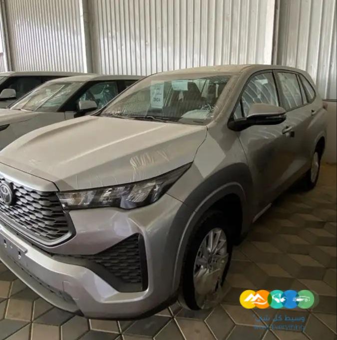 تويوتا اينوفا GL -2.0 بنزين – 2024
