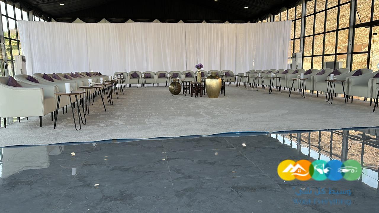 جلسات شعبية ,كنب ملكي ,طاولات وكراسي,خيام ,