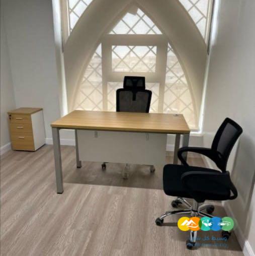 مكاتب اداريه مؤثثه للايجار