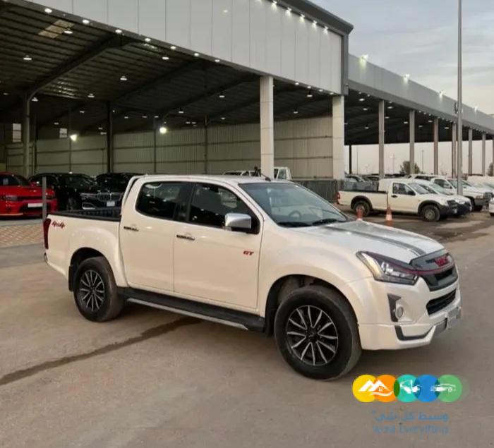 ايسوزو ديماكس 2021