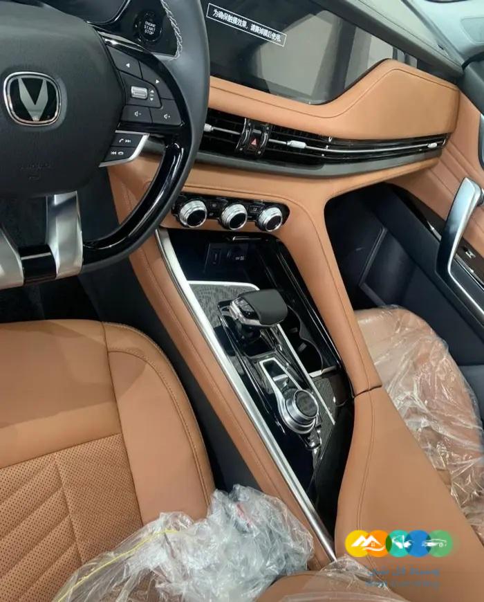 شنجان CS95 رويال نيفجاشن فتحة سقف بانوراما