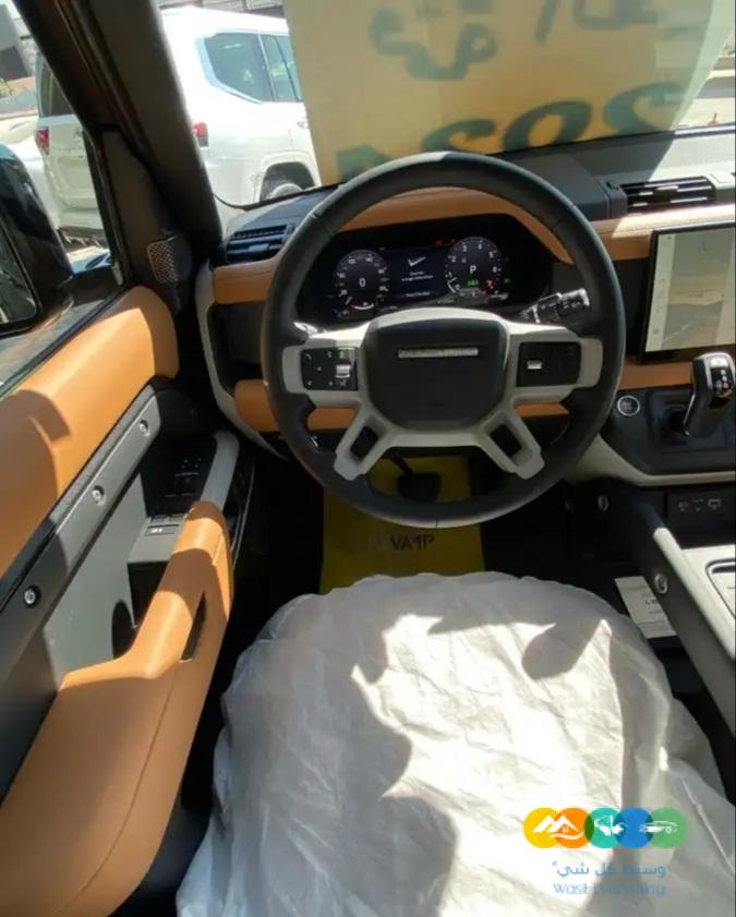 لاند روفر ديفندر 2024 خليجي اصفار