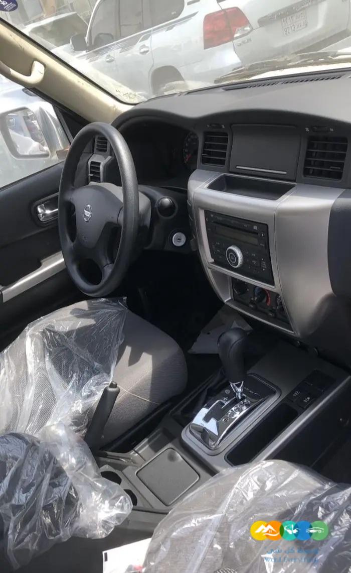 باترول ستاندر 4800 سي سي 6 سلندر زجاج كهربا