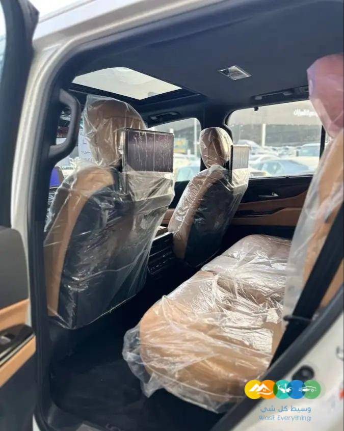 لكزس LX600 BB – 2023 – بريمي