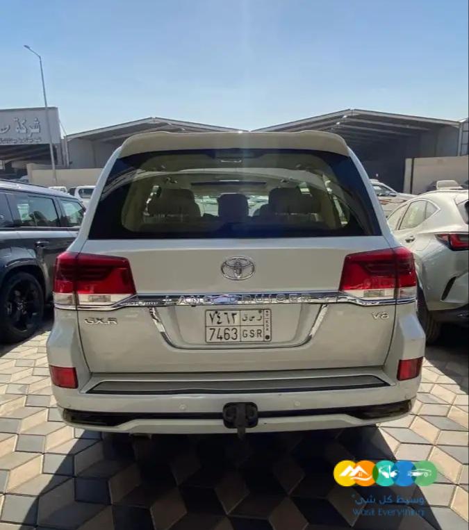 تويوتا جي اكس ار – بريمي – 2016