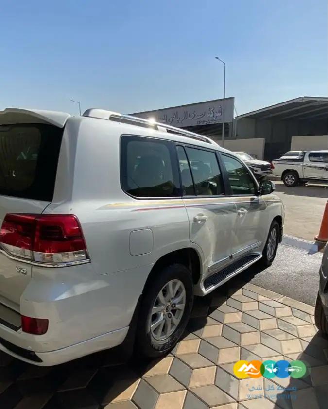 تويوتا جي اكس ار – بريمي – 2016