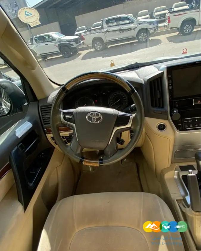 تويوتا جي اكس ار – بريمي – 2016