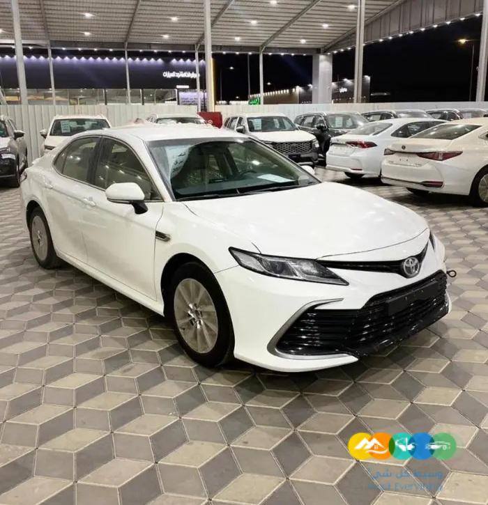 كامري LE 2023 خليجي نص فل