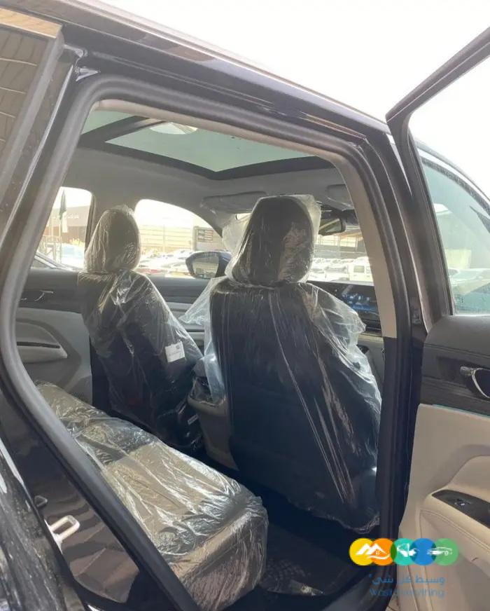 فورد ترتيوري 1800 تيتانيوم 2023 فل كامل