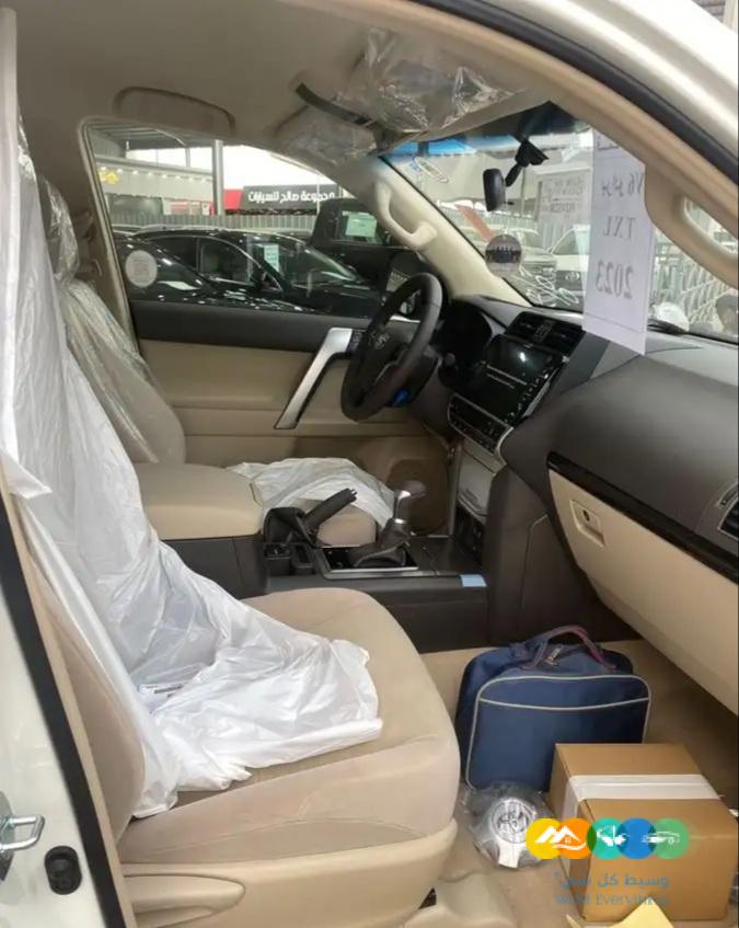 برادو TXL – بنزين – 6 سلندر – 2023