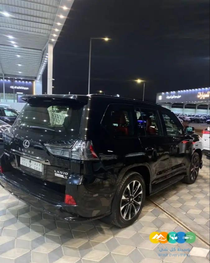 لكزس LX570 بلاك ادشن – خليجي – 2019