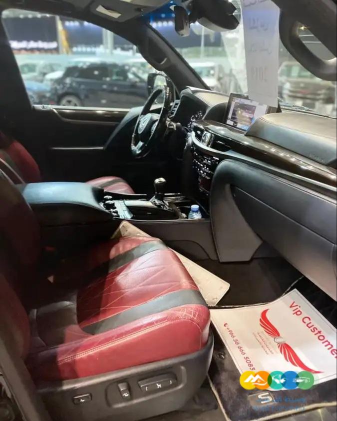 لكزس LX570 بلاك ادشن – خليجي – 2019