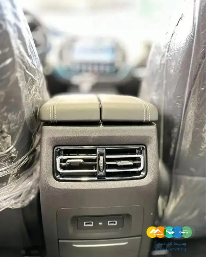 جيتور X70 فيس لفت LUXURY المقاعد 7 فل كامل
