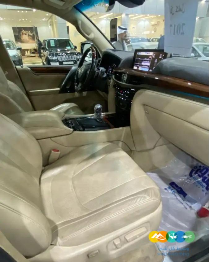 لكزس LX570 – بريمي – 2017 (( تم البيع ))