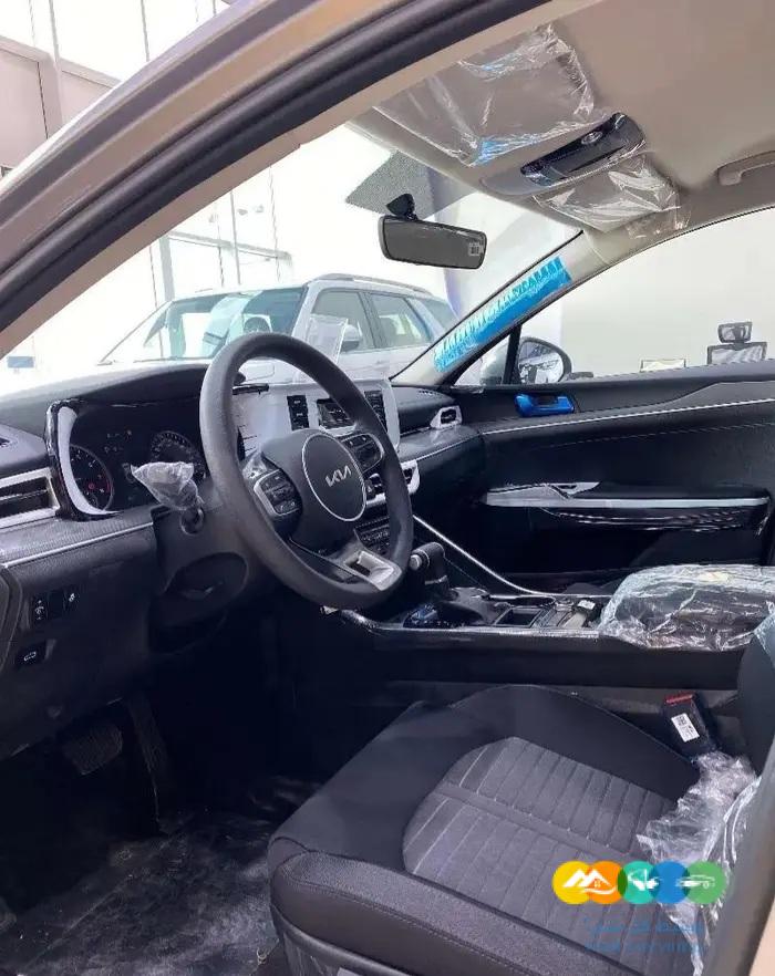 كيا K5 ستاندر 2500 سي سي GL