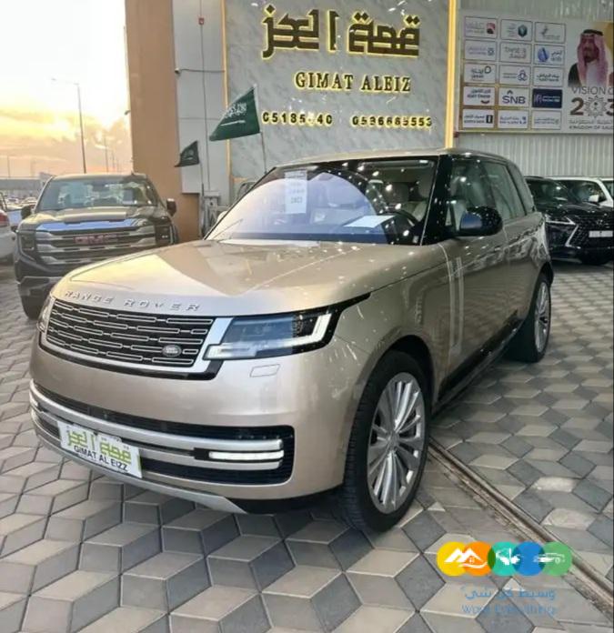 رنج روفر فوج – اوتوبقرافي فيرست 2022 الناغي