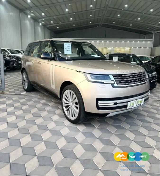 رنج روفر فوج – اوتوبقرافي فيرست 2022 الناغي