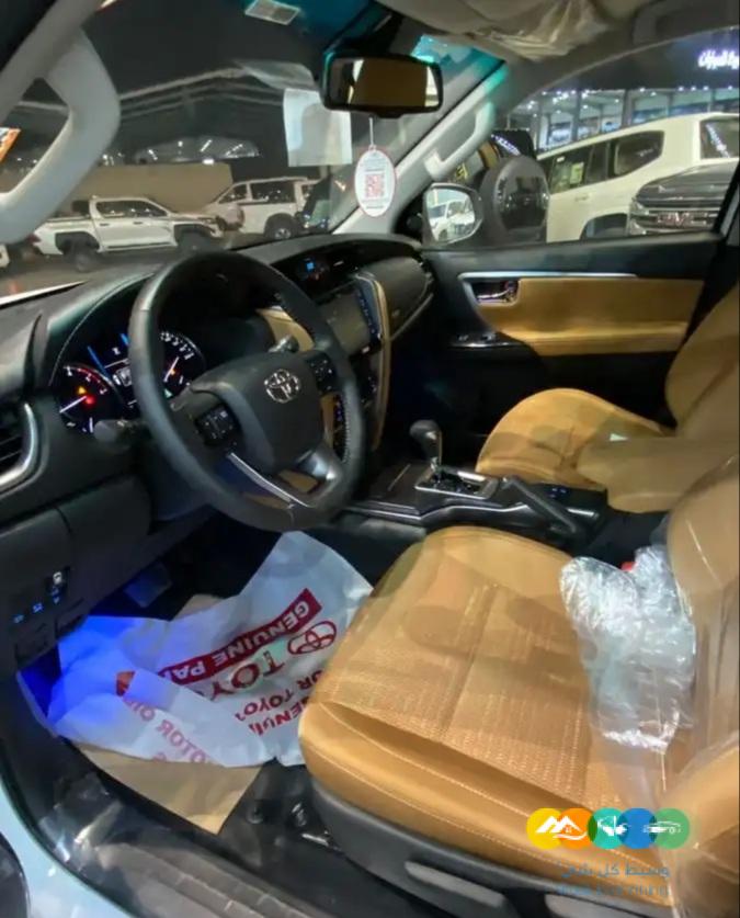 تويوتا فورتشنر VX2 – ديزل 2.8 – رادار – سعودي