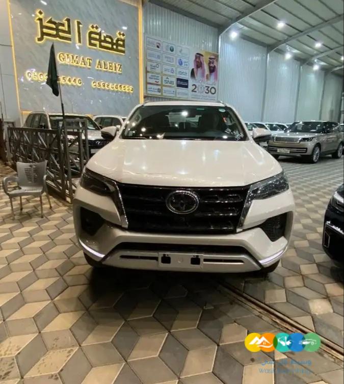 تويوتا فورتشنر VX2 – ديزل 2.8 – رادار – سعودي
