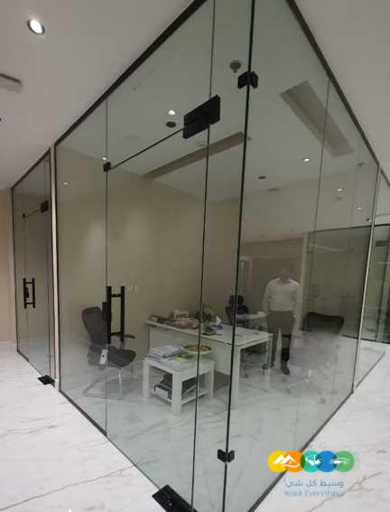 زجاج سكريت ومرايا