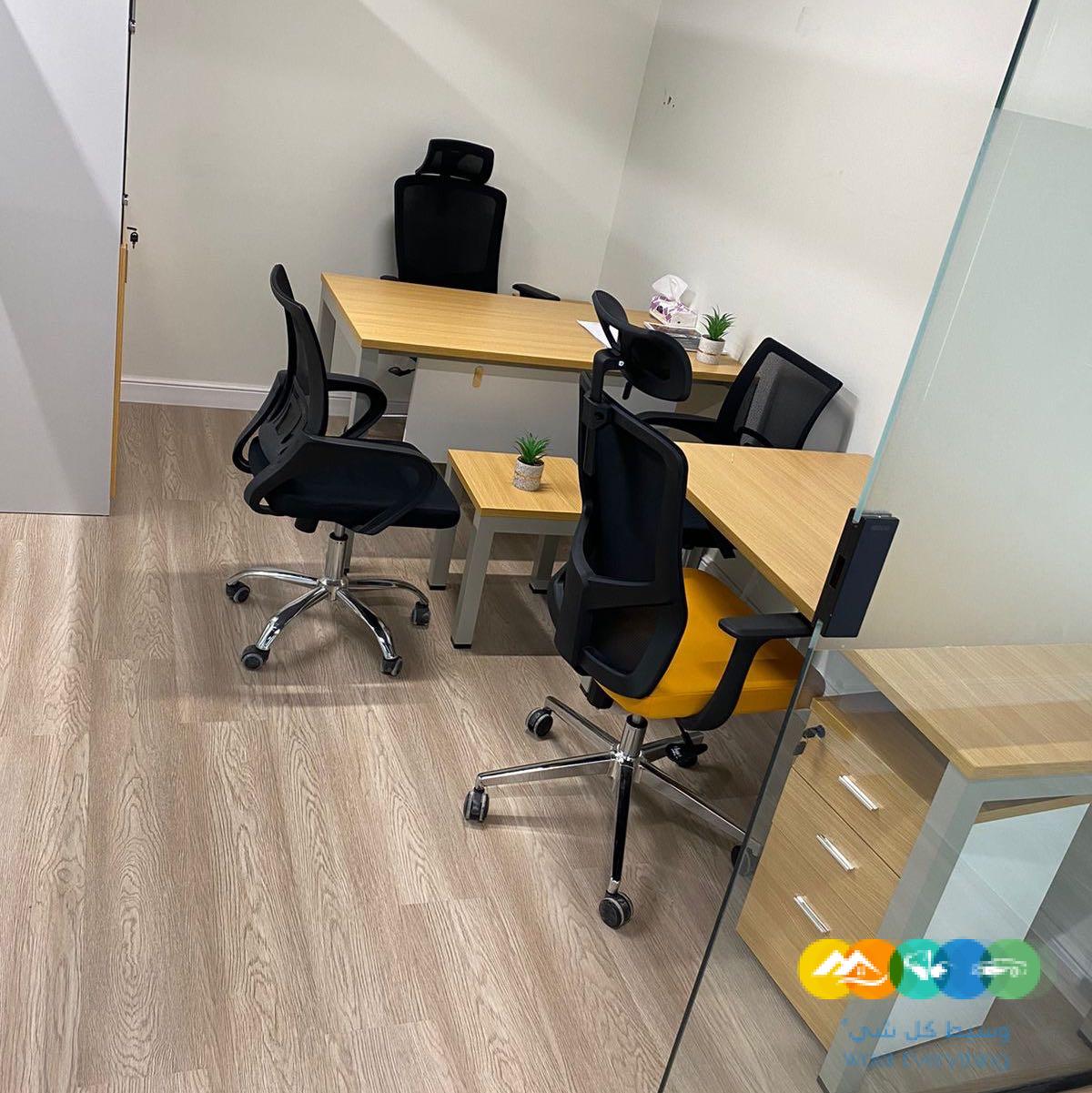 مكاتب اداريه مؤثثه للايجار