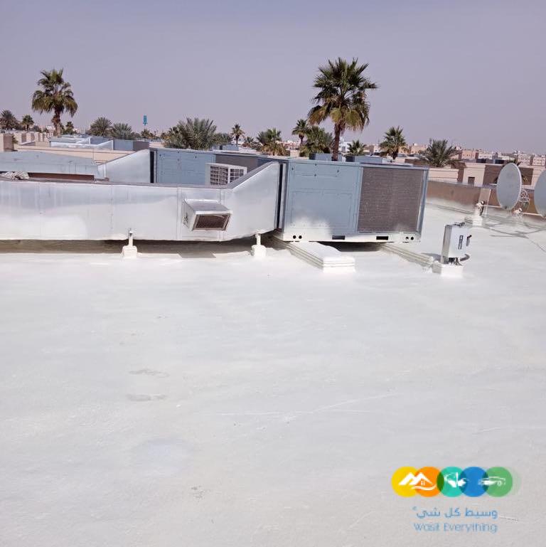 متخصصون في اعمال العزل المائي والحراري