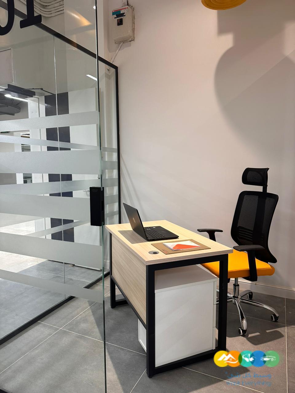 مكاتب مؤثثة للإيجار في حي السويدي