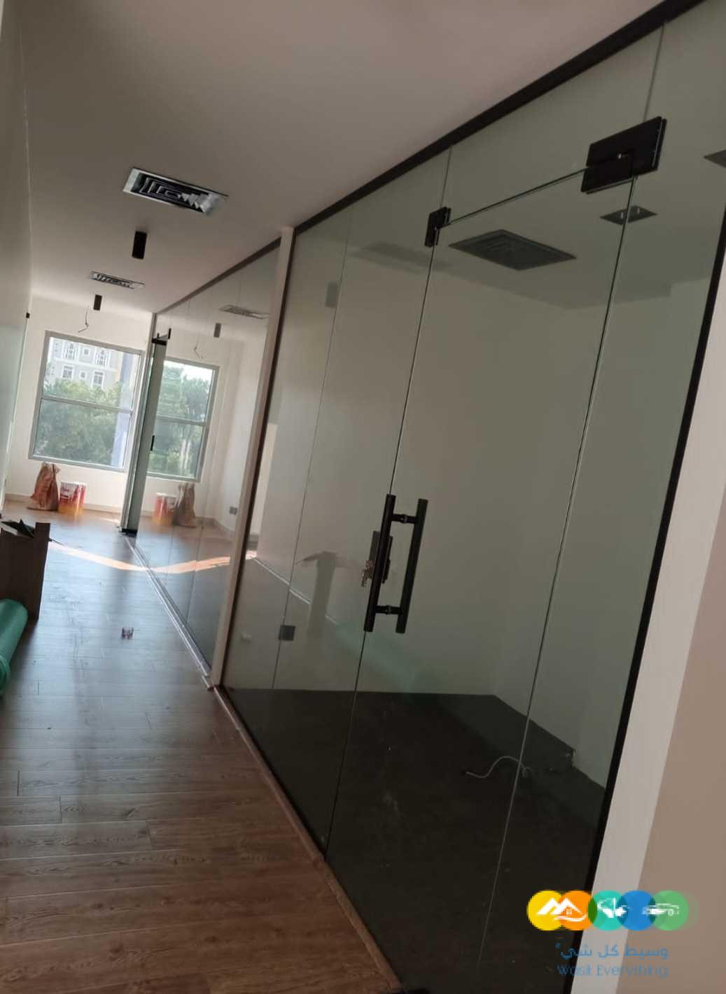 صيانه وتركيب وتوريد زجاج السكريت