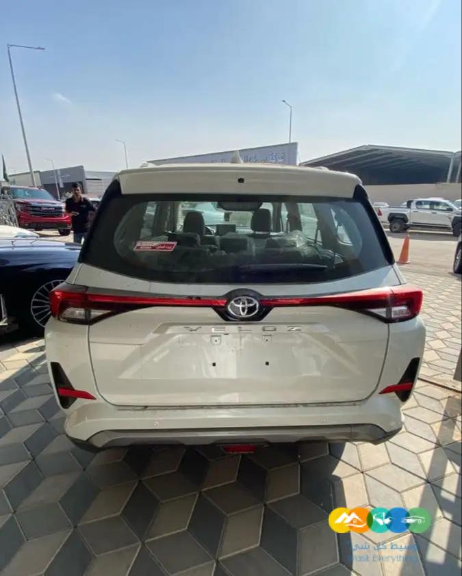 تويوتا فيلوز GLX – بنزين 1.5 – 2024