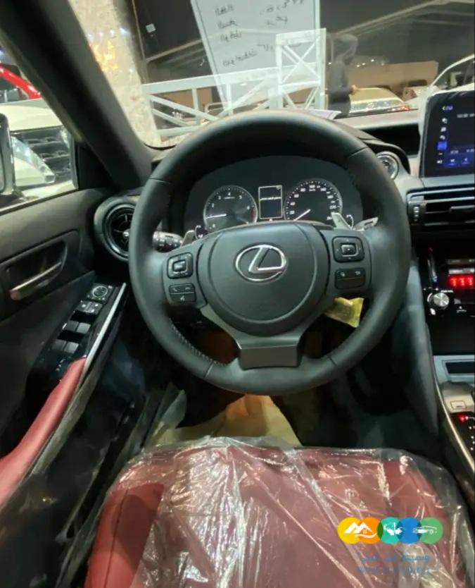 لكزس IS 300 – AA – بريمي – 2024