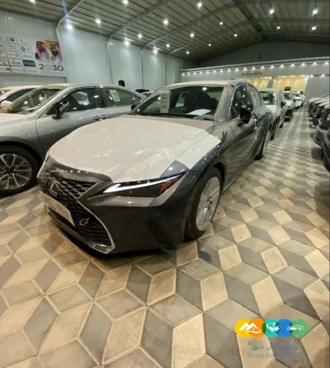 لكزس IS 300 – AA – بريمي – 2024