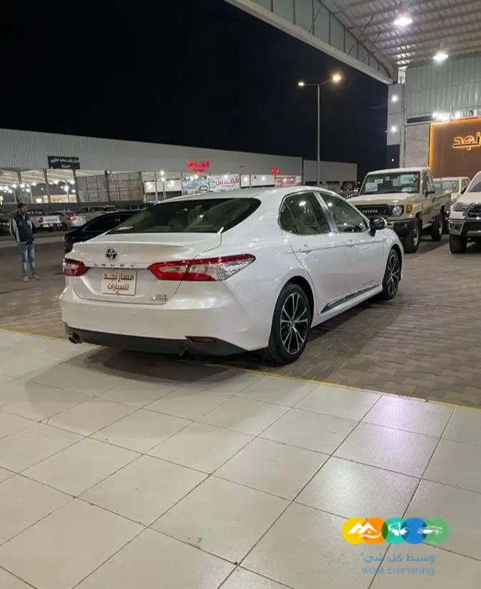 كامري GLE موديل 2020 هايبرد (( مباعة ))