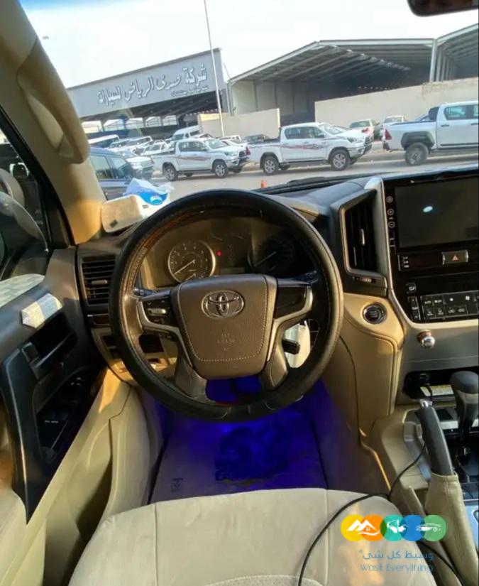تويوتا – جي اكس ار – 2016 – بريمي