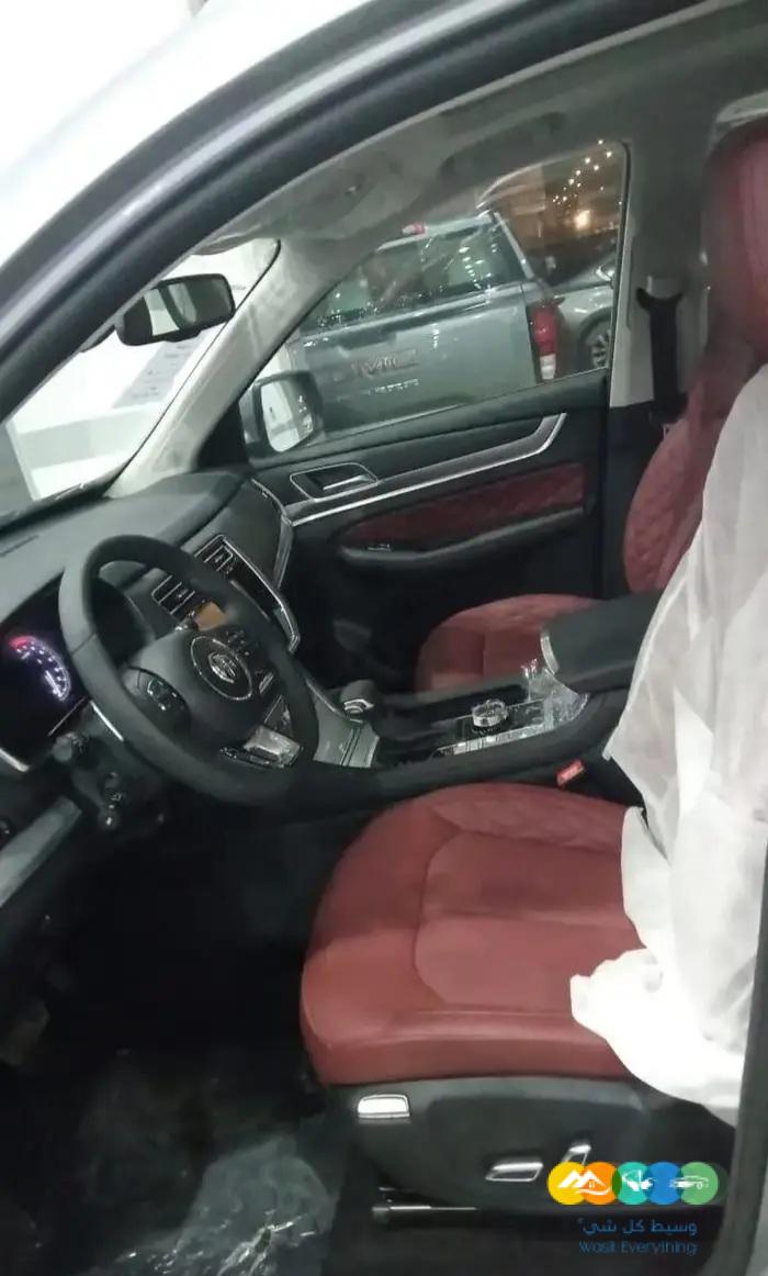 ام جي RX8 فل كامل DEL 2023