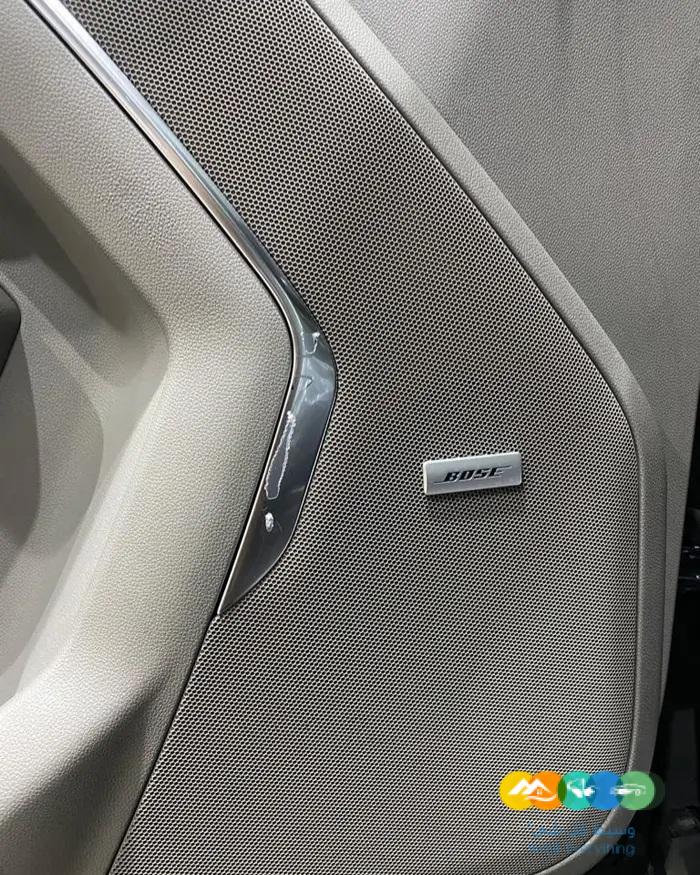 جمس يوكن 2023 – SLT -سقف بانوراما