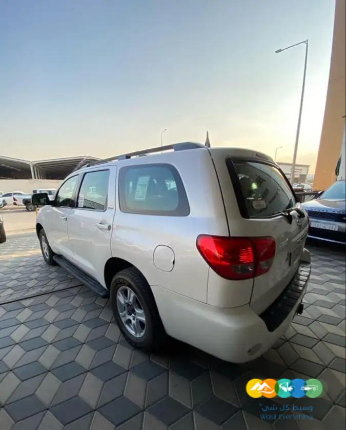 تويوتا سيكويا – فل كامل – سعودي – 2015