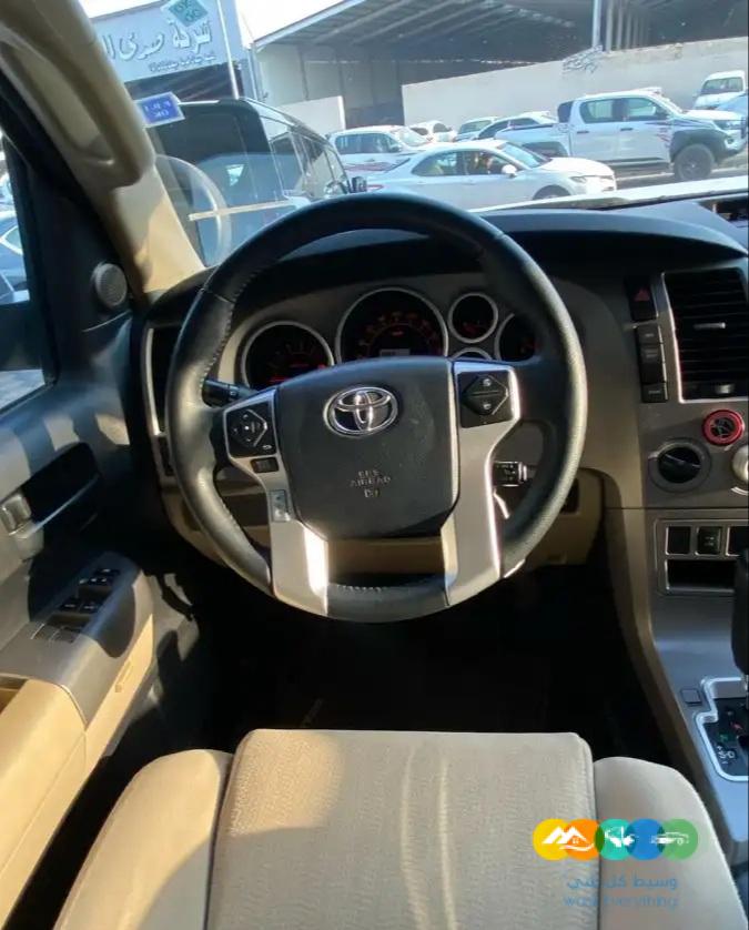 تويوتا سيكويا – فل كامل – سعودي – 2015