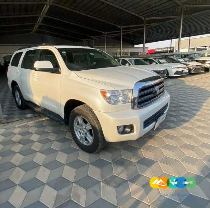 تويوتا سيكويا – فل كامل – سعودي – 2015