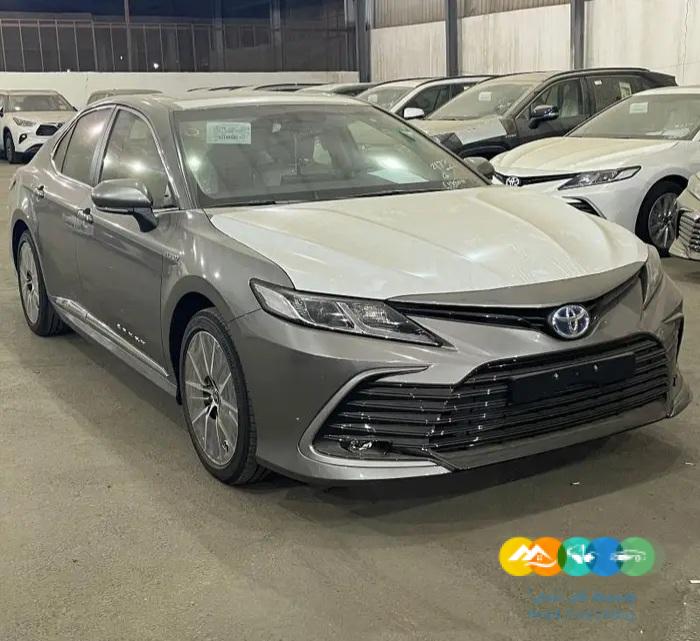 كامري GLE 2022 سعودي هايبرد اصفار-تيتانيوم