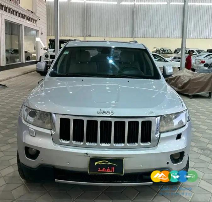 جيب – جراند شروكي – 2011 – دبل / تم البيع