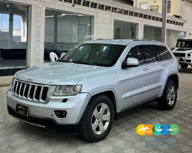 جيب – جراند شروكي – 2011 – دبل / تم البيع