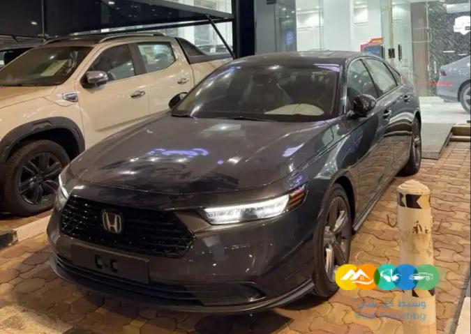 هوندا اكورد اي اكس نص فل 2023
