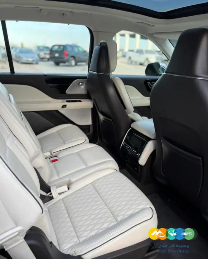 لنكولون افياتور 2020