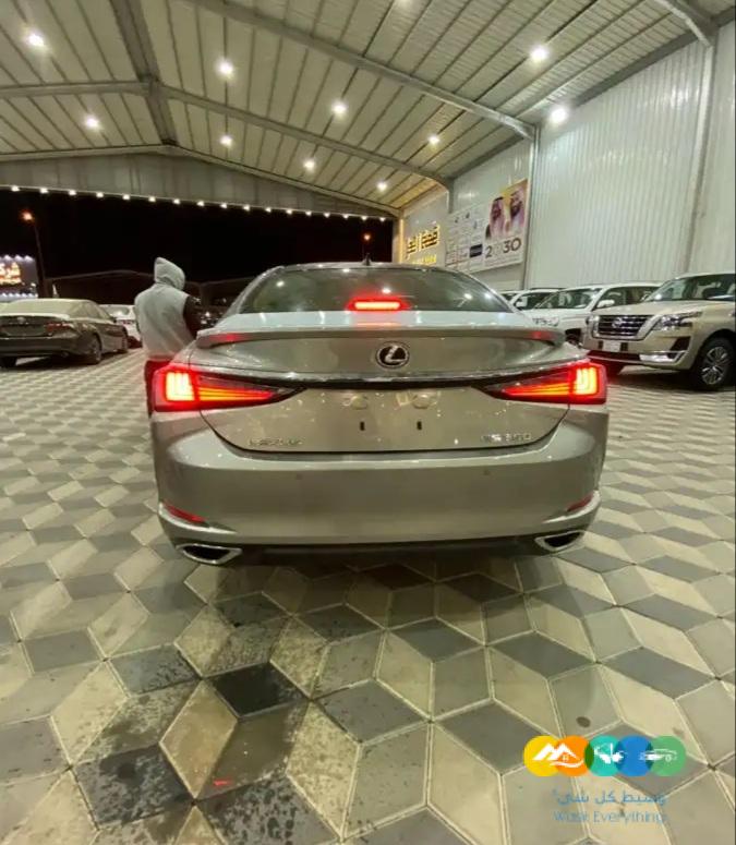 لكزس ES350 -CC – بريمي – 2023